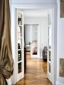 Old town, Bright, Peaceful, Balcony, Netflix