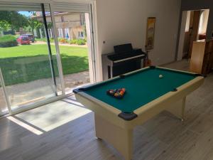 Maisons de vacances La Parenthese du Champion Gite 4 etoiles, 5 chambres, piscine, spa, sauna : photos des chambres