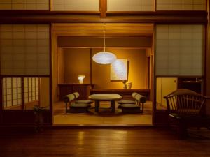 SUKIYA-zukuri Suehiro