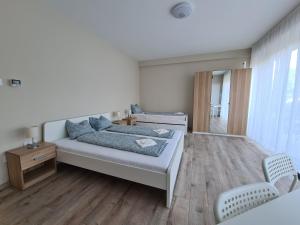 Öt Fenyő Apartmanház