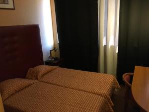 Hotels Hotel Dorele : Chambre Lits Jumeaux Standard