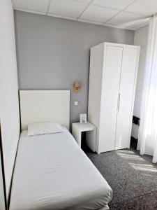Hotels Hotel P.L.M. : photos des chambres