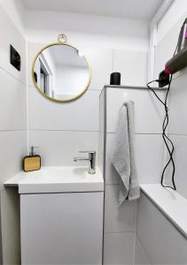 Krakowska Awangarda - Close to the Old Town