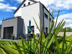 "Les Gîtes côté Blind" tout confort proche Colmar - Fortschwihr