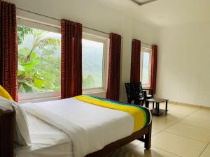 Five Bedroom Villa