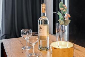 Loft House Apartment Studio z ogródkiem 3