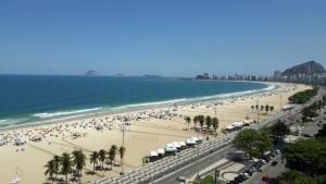 Excelente 3 Quartos Copacabana FRENTE MAR com VISTA MAR da sala e de todos os quartos