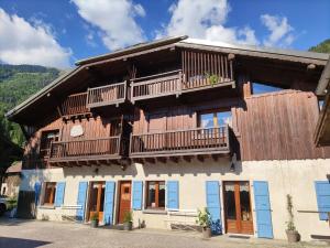 Chalets La Ferme d'Henriette, a Samoens : photos des chambres