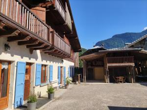 Chalets La Ferme d'Henriette, a Samoens : photos des chambres