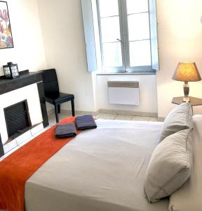 Appartements APPARTEMENT PROCHE CITE MEDIEVALE 4 pers : photos des chambres