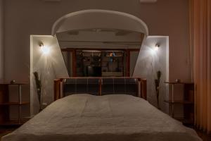 Old Town Home Library