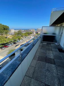 Appartements Studio calme avec terrasse vue mer : photos des chambres