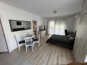 Chill Out Apartment - home away from home