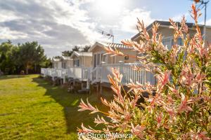 Domki Letniskowe "W Stronę Morza"