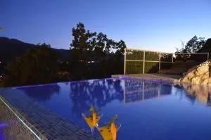 Stone House Marin - Podgrađe