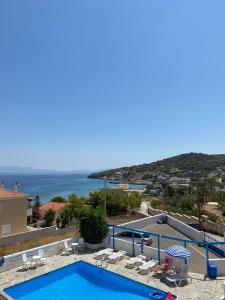 Blue Dolphin Aegina