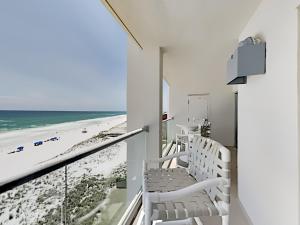 Regency Towers 704 West - Million Dollar View