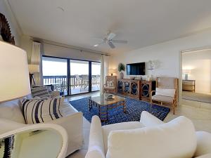 Shipwatch Surf & Yacht #201B