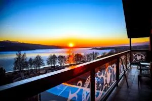 Apartament33 Luxury View Centralny Widok na jezioro sauna, siłownia - 100 metrów od Jeziora Czorsztyńskiego i ścieżki rowerowej Velo Czorsztyn obok Kluszkowce Ski - Kluszkowce