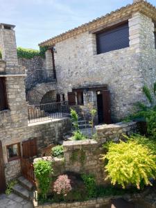 Maisons de vacances Stone house in the medieval village of Montclus (Gard) : photos des chambres