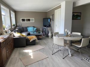 Lyngen, Mackay appartment, Lyngen