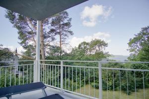 moderne Ferienwohnung mit Kamin, Balkon - Ferienresidenz Zwei Bodden FeWo111