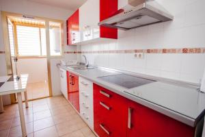 Apartamento Teatinos Malaga, Metro, Free Parking & Pool