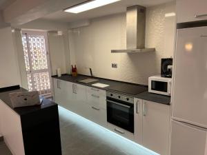 Apartamento espacioso de diseño a 3 min RENFE.