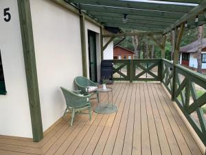 Sosnowy Domek nad jeziorem na Kaszubach