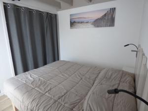 Maison Jumelée à 2 Pas de la Plage - Piscine, Terrasse, Parking Privé - Idéale Famille Amis - FR-1-319-193