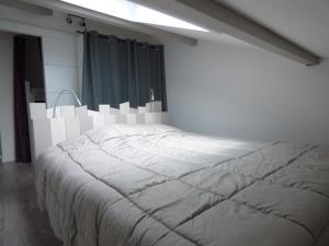 Maison Jumelée à 2 Pas de la Plage - Piscine, Terrasse, Parking Privé - Idéale Famille Amis - FR-1-319-193