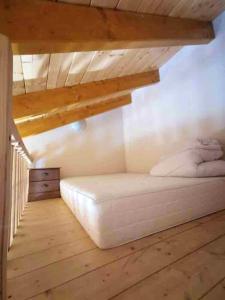 Maisons de vacances Maison chaleureuse a Courchevel avec vue sur montagnes : photos des chambres