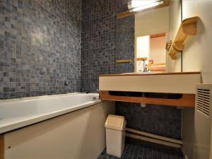 Studio classique pour 4 pers avec vue sur pistes, animaux admis - FR-1-452-279