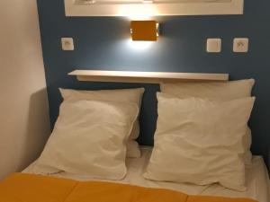 Appartement rénové pour 78 pers · Balcon · Prox. commerces & Transarc · Parking & Wifi inclus - FR-1-346-328