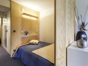 Ski aux pieds, appart 3p rénové, balcons - FR-1-346-331