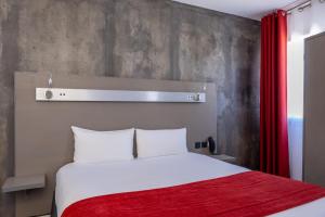 Hotels The Originals City, Hotel Les Domes, Perpignan Sud Saleilles : photos des chambres