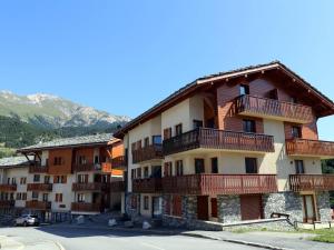 Appartements Appartement Aussois, 3 pieces, 6 personnes - FR-1-508-115 : Appartement (6 Adultes)