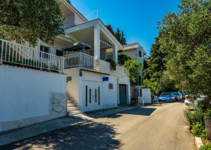 Apartmani Medar 