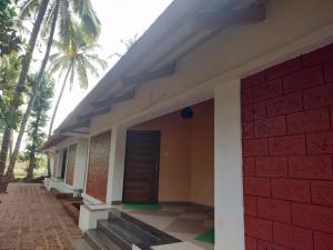 Cocorico Beach Resort
