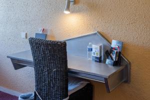 Hotels Noemys Brive - ex Hotel Restaurant Le Teinchurier : photos des chambres