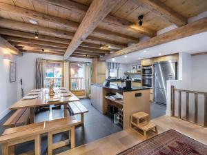 Chalets Chalet Courchevel, 7 pieces, 13 personnes - FR-1-568-1 : photos des chambres