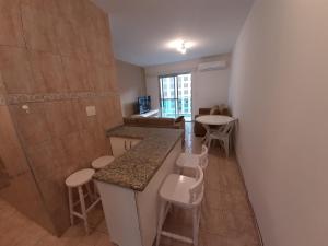 Marvelous apartment with ocean view in Pitangueiras - SAO016