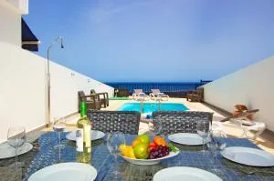 Atlantis - Playa Quemada