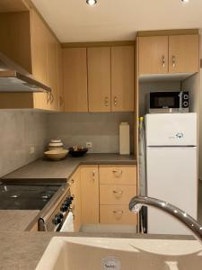 KL SUITES LEFKADA - Feel At home NEW BOHO APARTMENT 400m from beach NIDRI TOWN CENTER