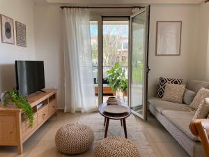 KL SUITES LEFKADA - Feel At home NEW BOHO APARTMENT 400m from beach NIDRI TOWN CENTER