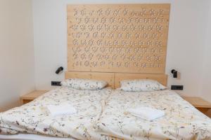 Planinska koča na Uskovnici