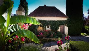 B&B / Chambres d'hotes Chambre jaune MANOIR DE LA VOVE Perche : photos des chambres