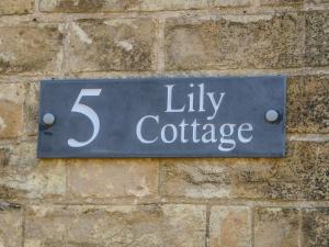 Lily Cottage