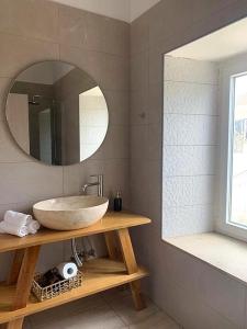 Mangata W suite home with private pool