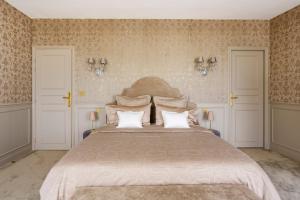 B&B / Chambres d'hotes Le Chateau d Hardricourt : photos des chambres